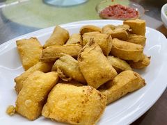 -胡子饮食店