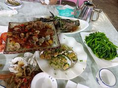 -范饭椰林川湘味海鲜·椰子鸡(三亚湾椰梦长廊店)