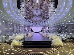 -泓历皇朝酒店(东亭店)