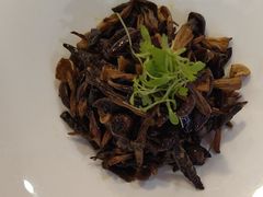 -香山湖渔家大院