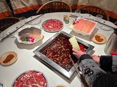 -二荆条·蜀鲜汇城市森林火锅