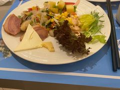 -海口绿发希尔顿酒店-田园汇自助餐·三文鱼·海鲜