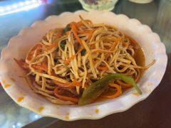 -金杨拉面王小吃面馆·牛三宝面·红烧牛肉粉