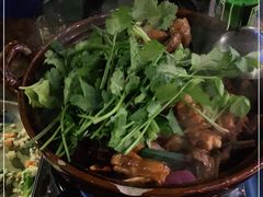 -胡须佬鸡煲四季火锅(海雅缤纷城店)
