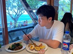 -美人鱼悬崖海景餐厅(鹿嘴山庄店)