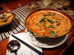 小锅米线-源一咖啡馆(麒麟巷步行街店)