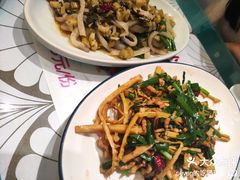 -钟记家菜(红专南路店)