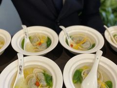 -唔哩赞·崇明私藏菜(建国西路店)