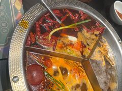 -廖掌柜·重庆鲜货火锅(上海首店)