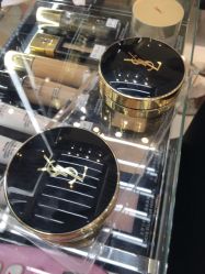-YVESSAINTLAURENT