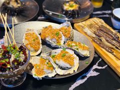 -蚝堡·生蚝海鲜烧烤物种起源•海肠捞饭(刘公岛店)