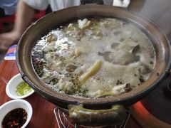 -威邵鸡煲(西华路总店)