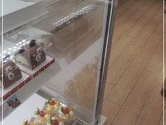 -好利来(八里庄店)