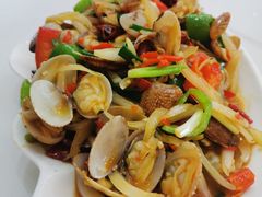 -覃记海鲜美食餐厅