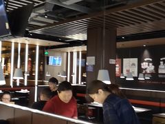 大堂-胖哥俩肉蟹煲(石家庄长安万达店)