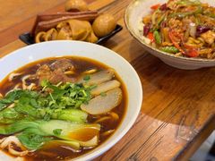 -醉牛腩·面小馆