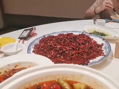-渝信川菜 · 川味家常菜(财富购物中心店)