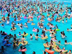 -欢乐水魔方水世界