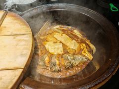 -鱼窝棚柴火铁锅炖(富山屯店)