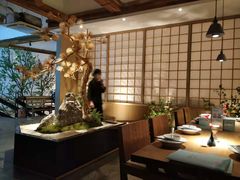 -蜜桃餐厅·伴山(湖滨商业街店)