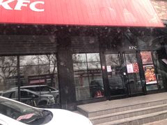 门面-肯德基(珠峰店)