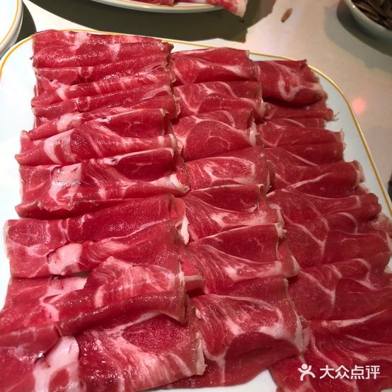 凑三桌涮肉馆