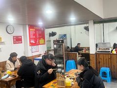 -何永光123鲜牛肉馆(1号店)