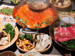-楠小云·云南鲜菌·鲜牛自助火锅(九眼桥店)