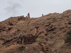 -天山神秘大峡谷