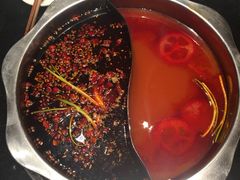 -纸盐河码头火锅(十八梯店)