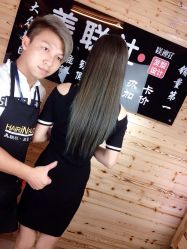 -镁连社·美联社
