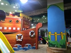-利奥梦幻主题乐园(爱琴海购物公园店)