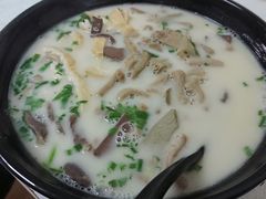 -津津老鸭粉丝馆(正东路店)