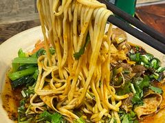 -方铲铲·成都板凳面(滨江银泰店)