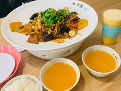 -拿渡·水煮鱼麻辣香锅(王府井奥莱·香江小镇店)