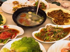 -覃记海鲜美食餐厅