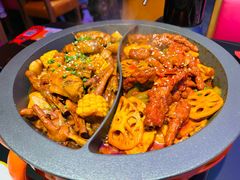 -多嘴超级肉蟹煲(中街恒隆故宫店)