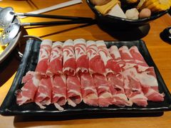 -呷哺呷哺 黄金牧场 (阳泉滨河新天地店)