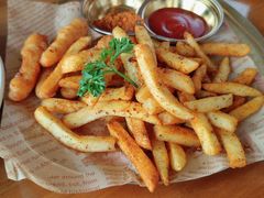 -埠口精酿夜景餐酒吧· BREWPORT BISTRO(长嘉汇重庆之眼店)