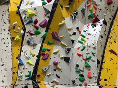 -问山MountQuest攀岩馆