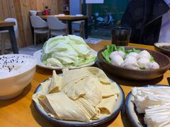 -大牛湾·眷村牛肉面(蠡溪店)