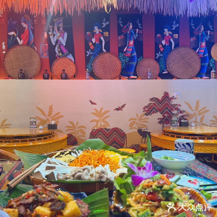 不在云南！！在重庆也能吃到正宗云南菜啦！！