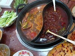 -赵美丽·重庆社区火锅·直营店(火车东站·中豪国际店)