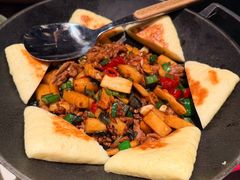 招牌酸萝卜紫苏炒牛肉-桂小厨广西菜(万象城店)