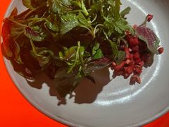炭烤牛肉-毛辣果·酸