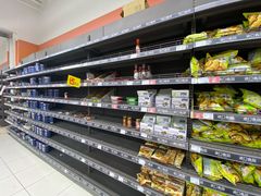 -家乐福(四元桥购物中心店)