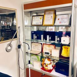 -杉惠素颜美妆皮肤管理中心