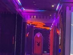 -UK派对KTV(日月广场店)