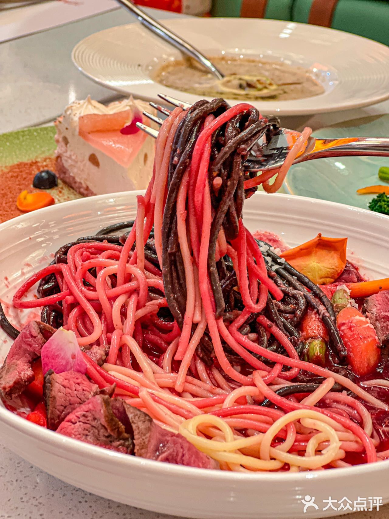 圣诞约会餐厅推荐红山这家叫做77Moala的西餐