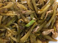 酸黄瓜炒肉丝-金鹏鱼肉馆